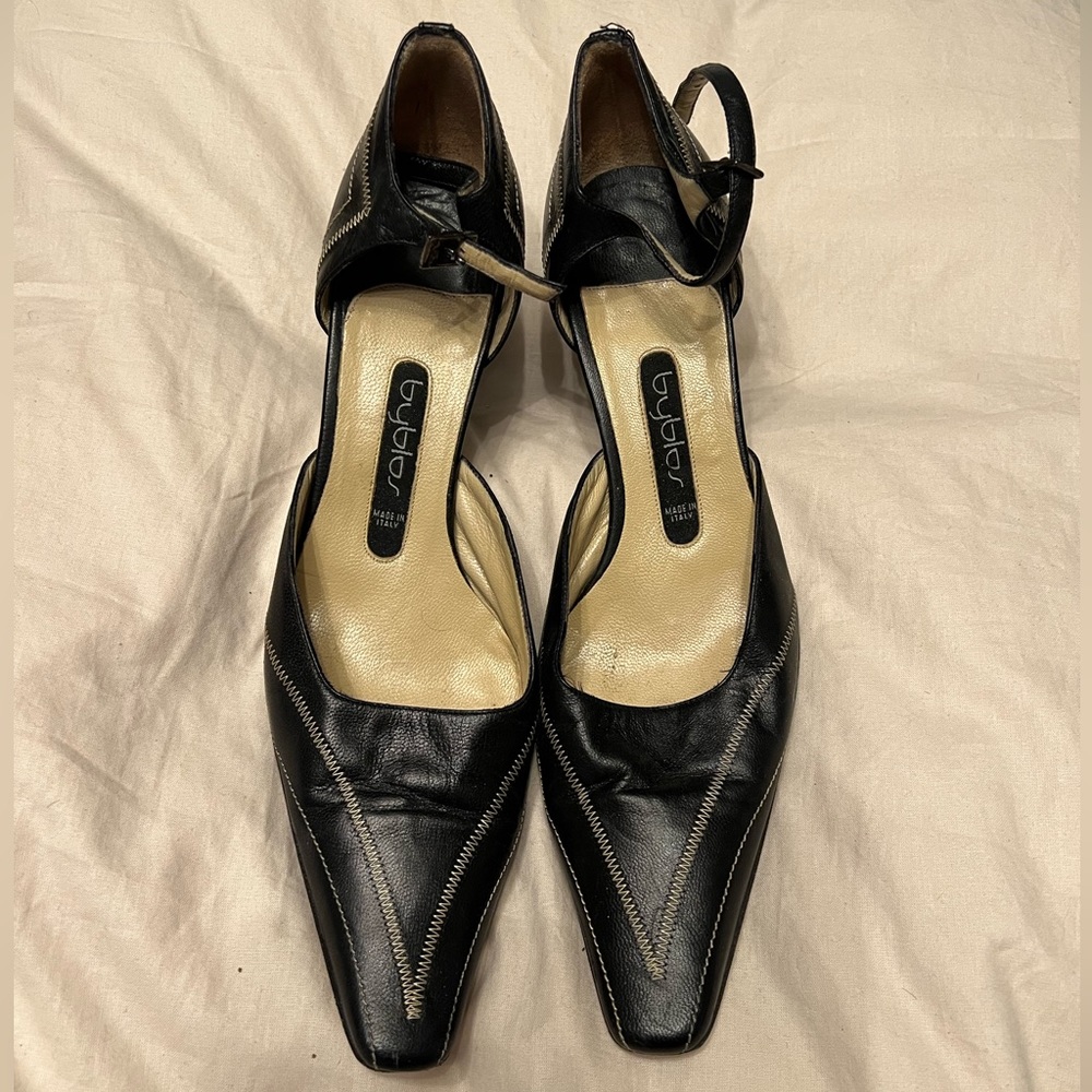 Byblos Pointed Toe Mules!